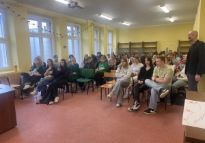3. Wykład dr. Bartłomieja Cieśli z Instytutu Filologii Polskiej i Logopedii UŁ