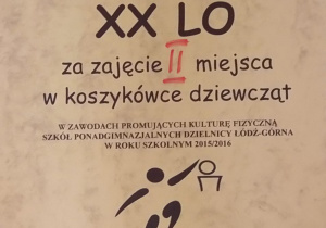 Dyplom za zajęcie drugiego miejsca w koszykówce dziewcząt