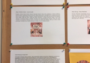 Zdjęcia zakazanych książek z niewielkim opisem