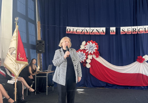 Przemowa Pani Dyrektor podczas obchodów Święta Niepodległości.