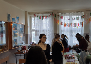 Kawiarenka ze smakołykami włosko - hiszpańskimi