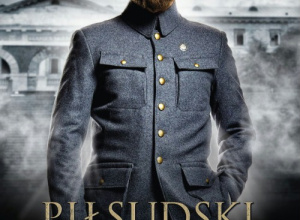 Licealiści na projekcji filmu „Piłsudski”